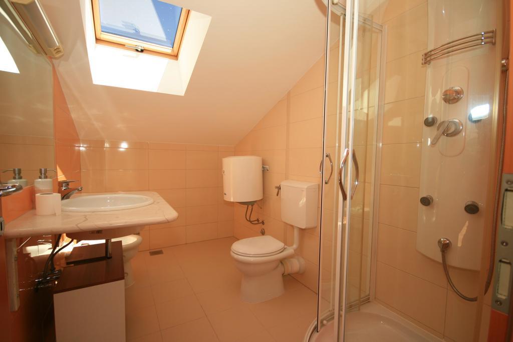 Apartamento Ruzmarinka 4* Baška Exterior foto