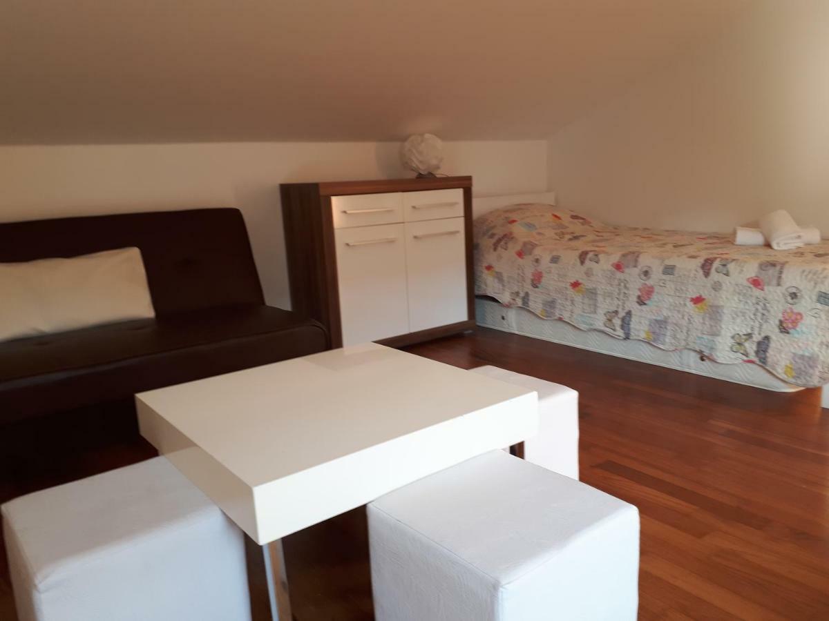 Apartamento Ruzmarinka 4* Baška Exterior foto